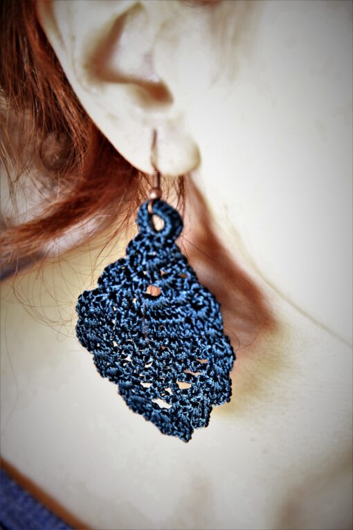 Leaf Ornament Earring - Image 2