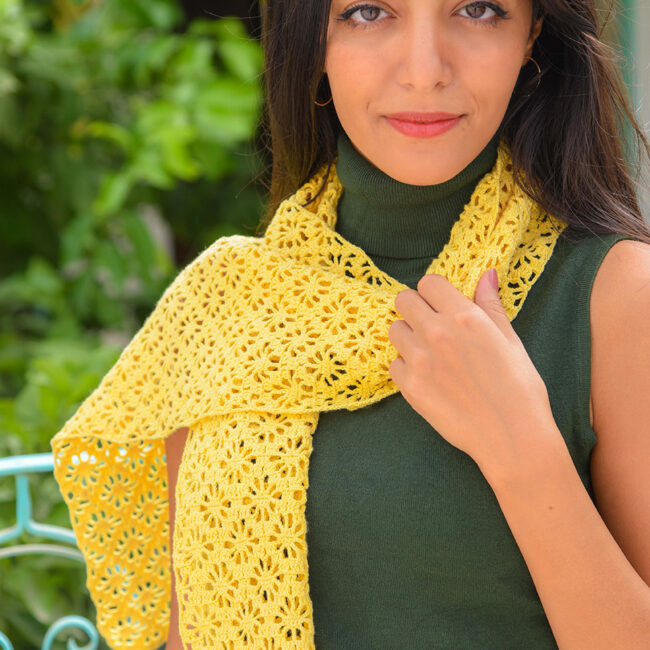 Alternative view of Yellow Flowers Scarf