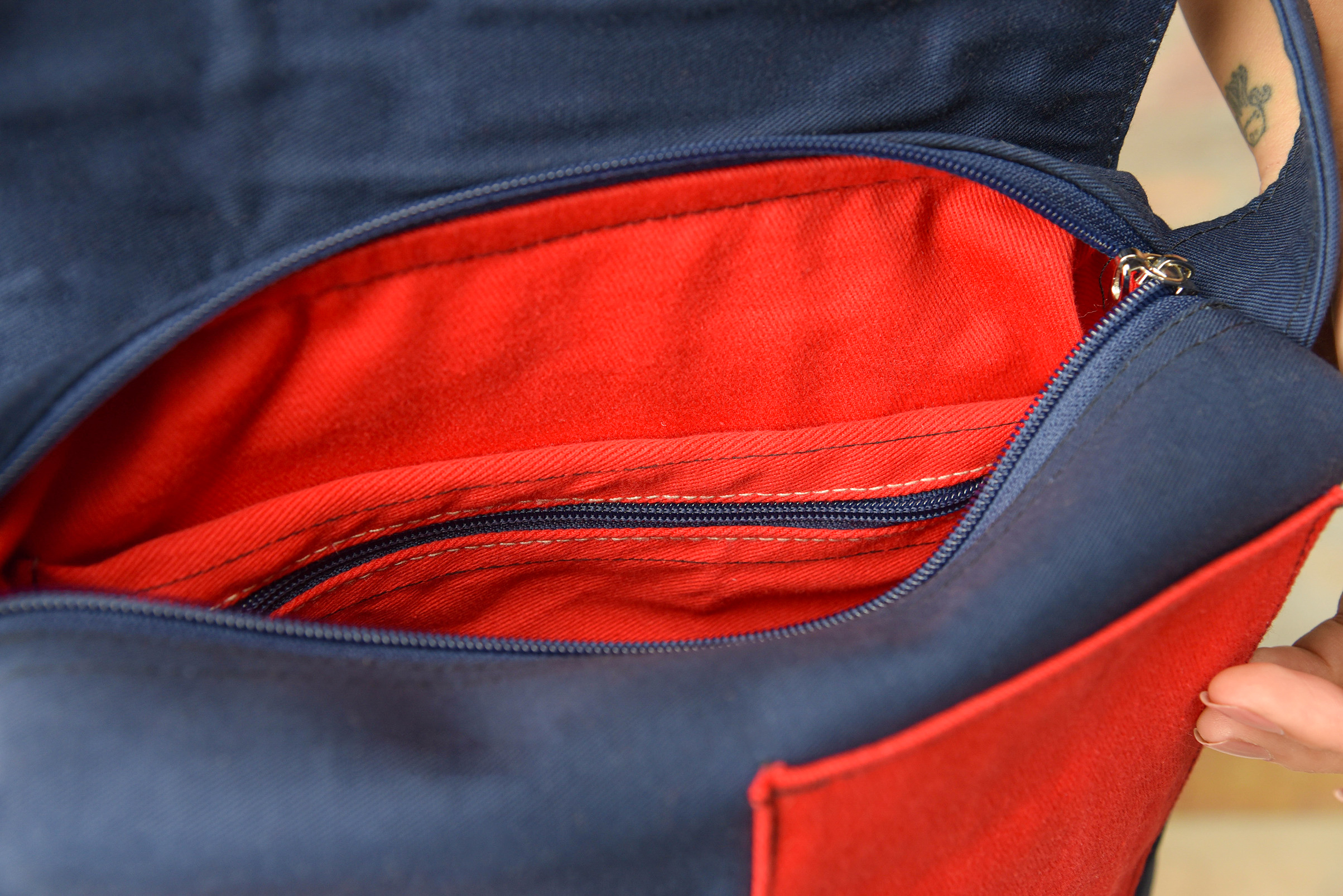 Kerbati Belt Bag - Image 6