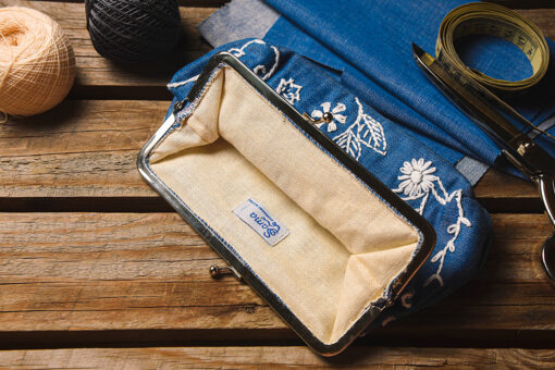 White Flowers Pouch - Image 3