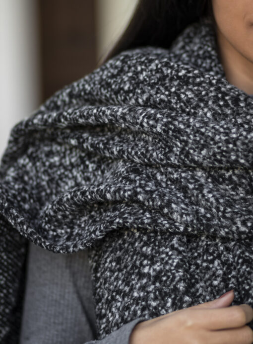 Kerbat Fire Shawl - Image 5