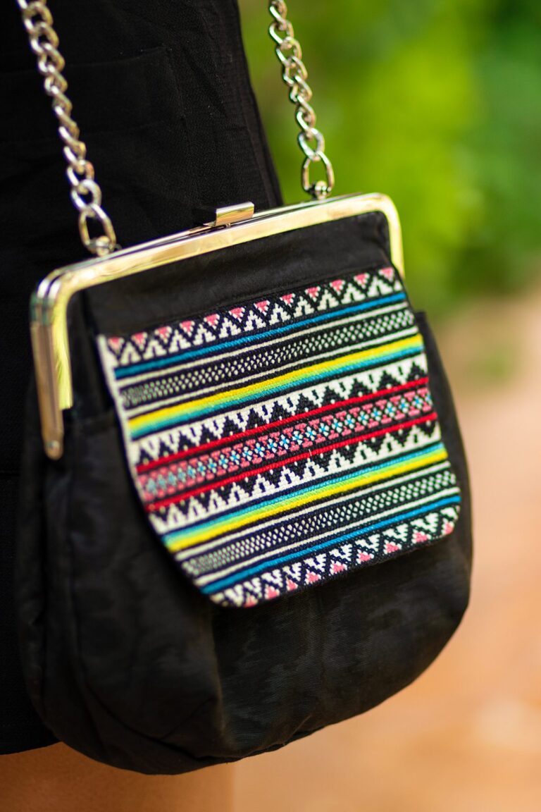 Farah Ornament Bag