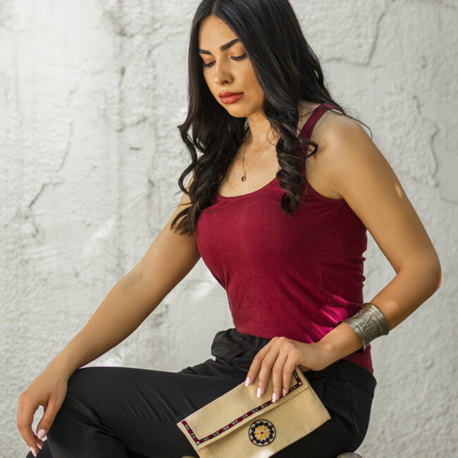Alternative view of Beige Mosaic Pouch