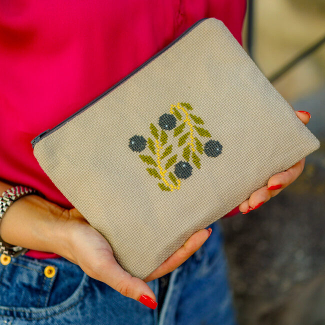Etamin Idelbi Pouch