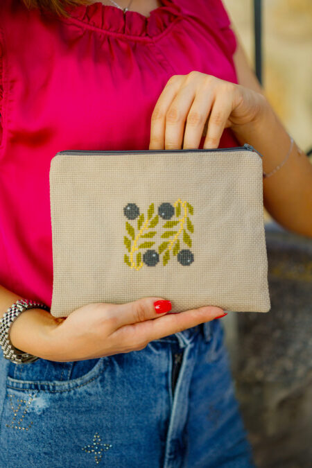 Etamin Idelbi Pouch - Image 5