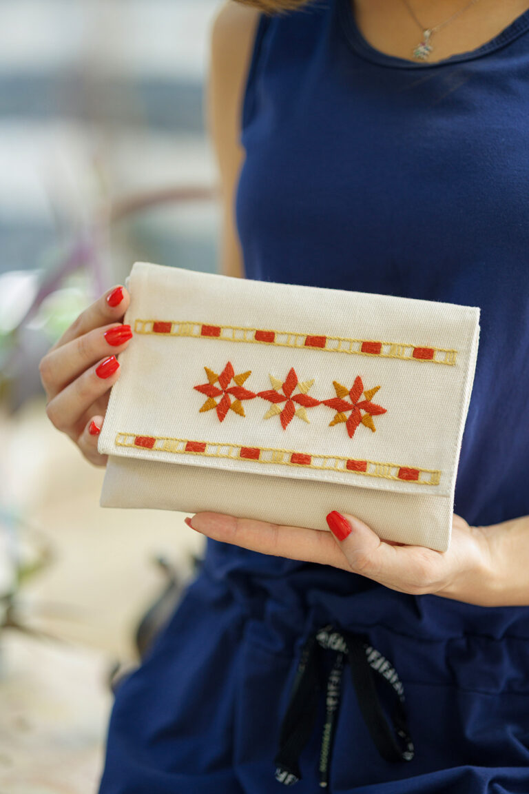 Off White Mosaic Pouch