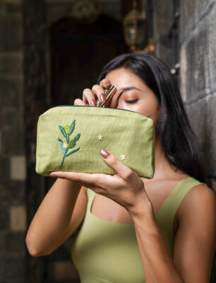 Green Idelbi Pouch