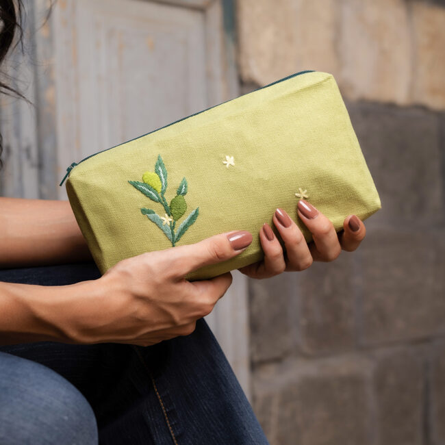 Green Idelbi Pouch