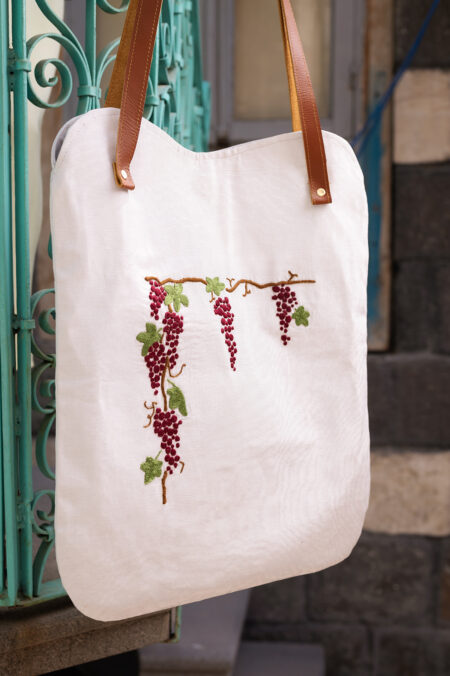 White Derani Bag - Image 6